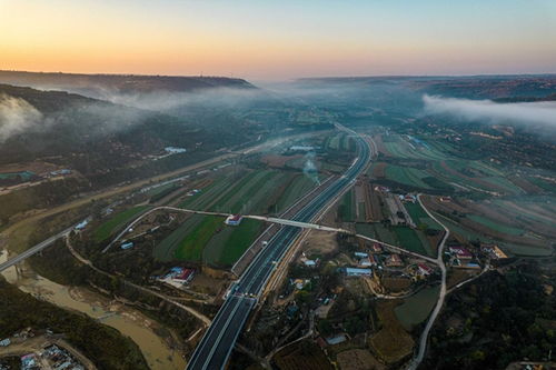 甘肅路橋第四分公司承建G244線打扮梁（陜甘界）至慶城段公路土建四標、路面二標項目順利通過交工驗收